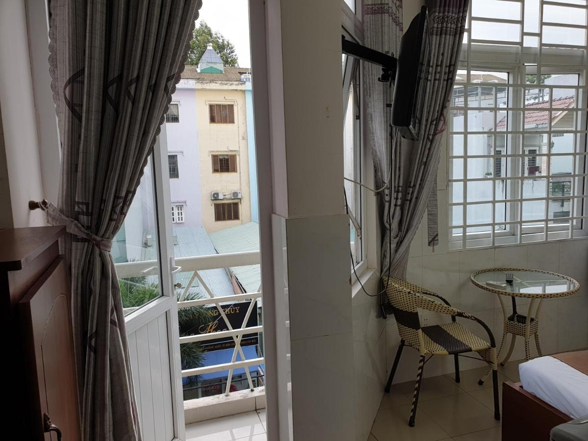 Bin Hom Motel Biên Hòa Extérieur photo
